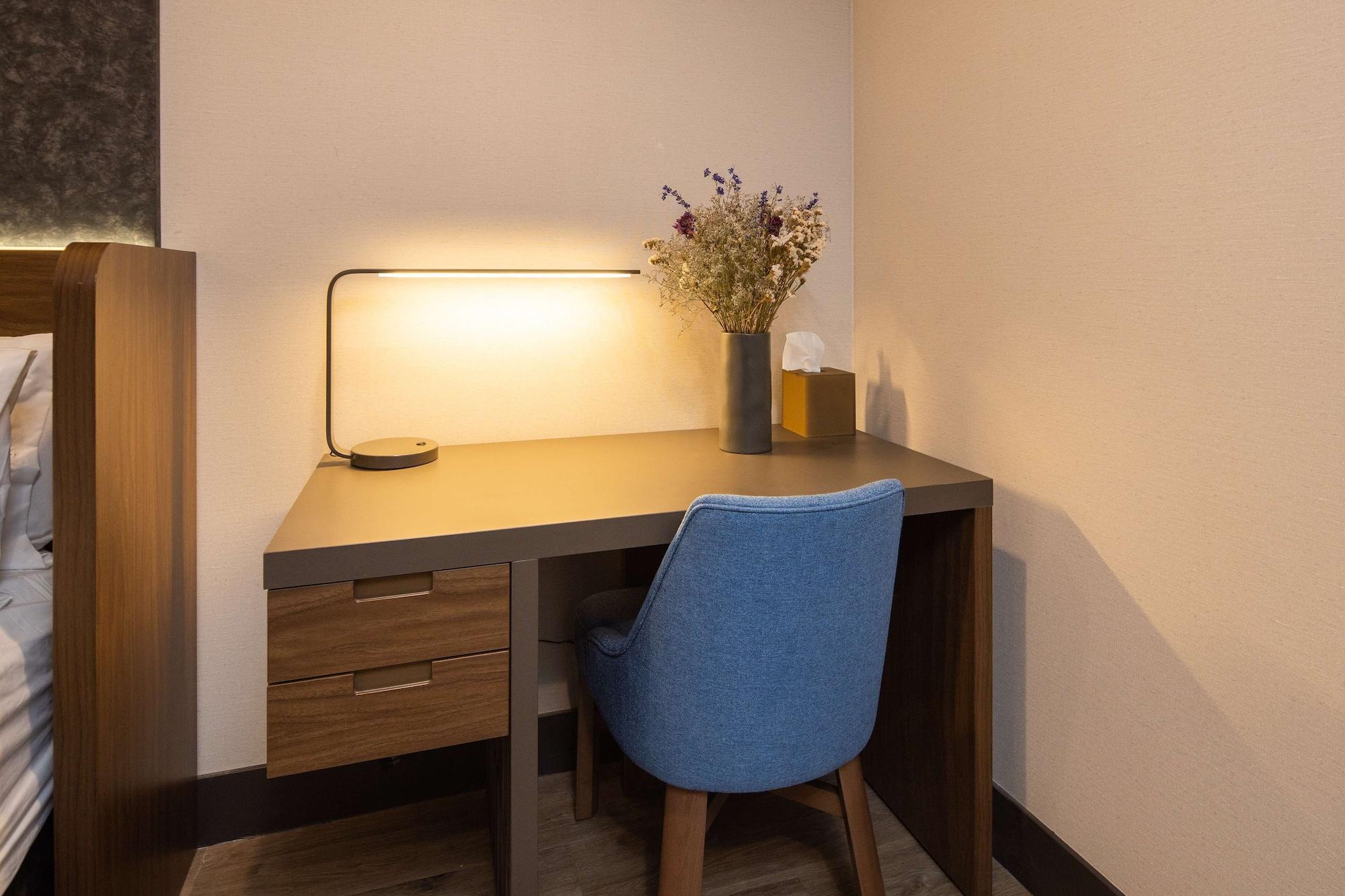 Golden Bear - Surestay Collection By Best Western 2*