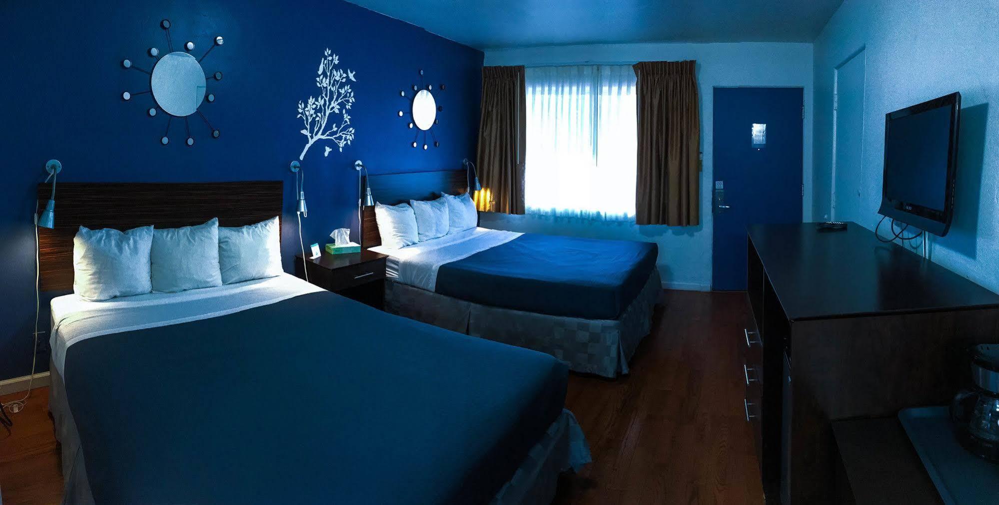 Motel Golden Bear - Surestay Collection By Western 2*