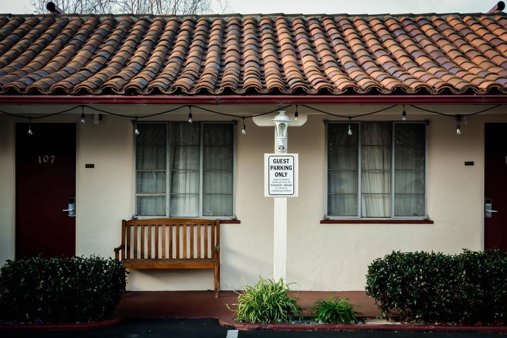 Motel Golden Bear - Surestay Collection By Western